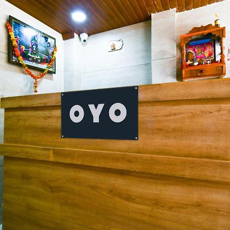 Super Hotel O D.V Near Medanta Hospital Индор Екстериор снимка