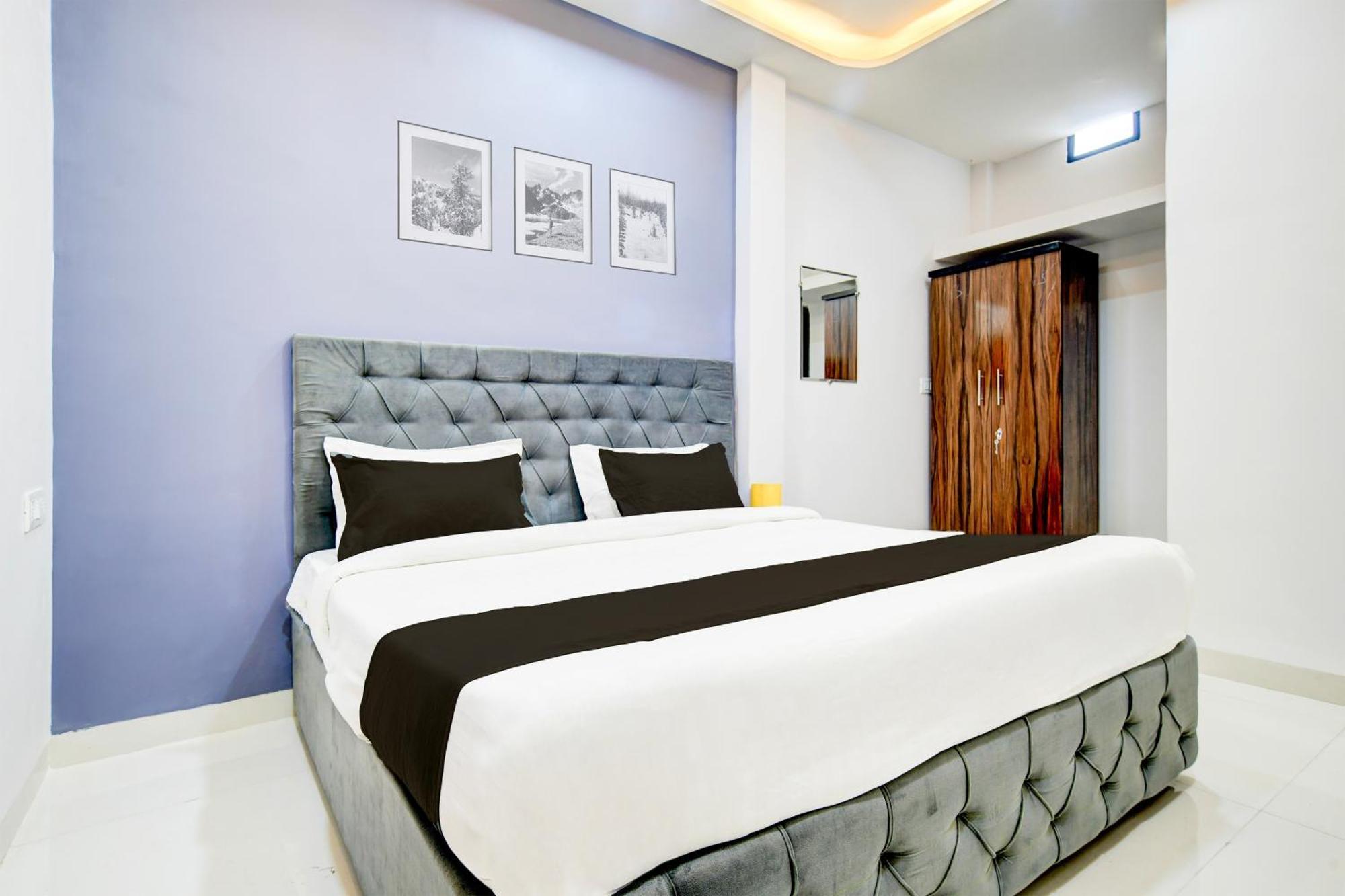 Super Hotel O D.V Near Medanta Hospital Индор Екстериор снимка